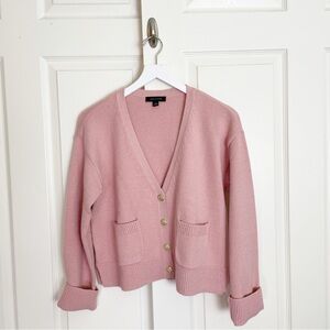 Ann Taylor Pale Mauve V-neck Cropped Cardigan Gold Crest Buttons Sz M